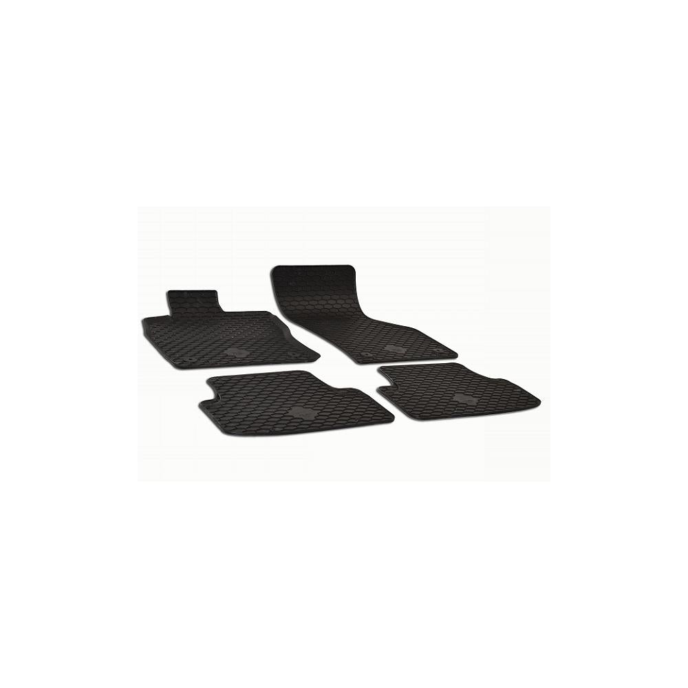 ESERNYŐ GUMI AUTÓS SZŐNYEG KÉSZLET VW GOLF VII (2012-2019) GOLF VIII (2020-) AUDI A3 (2012-2020).(2020-) SEAT LEON III (2012-2020)