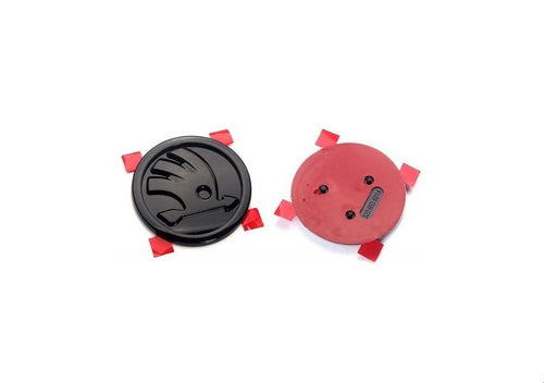 Emblema Skoda capota sau portbagaj 90mm NEAGRA