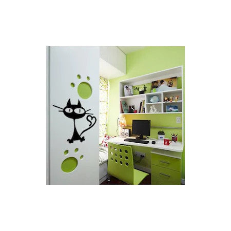 Sticker decorativ StickerStore Pisica inimoasa, 10x10 cm, Negru
