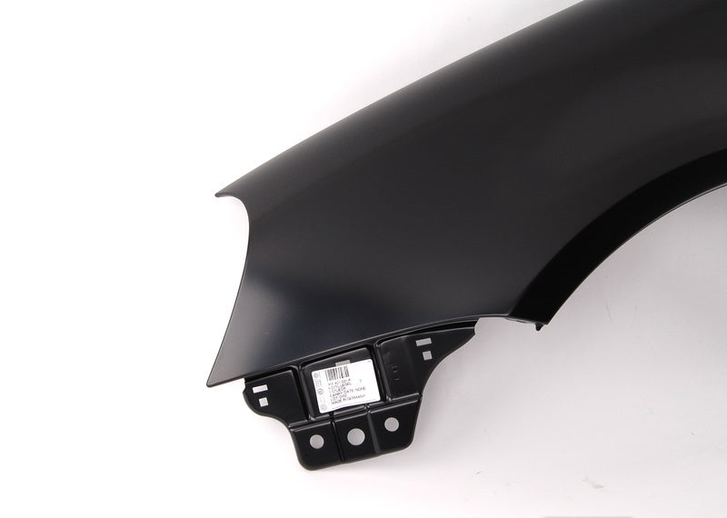 Aripa fata stanga Volkswagen Golf 5 2003-2009