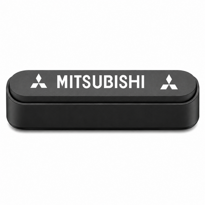 Suport Număr Telefon Auto pentru Parcare personalizat cu Mitsubishi.