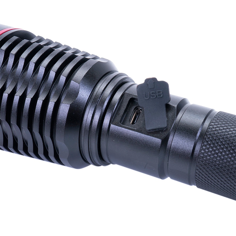 PNI ADVENTURE F420 ZSEBLÁMPA, 10 W LED, 1000 LM, 2 db ELEMmel, 8000 mAh, 26650 TÍPUS