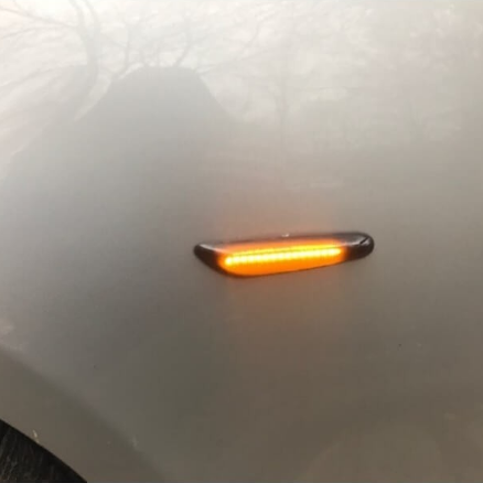 SET 2 LAMPI SEMNALIZARE ARIPA LED DINAMICE BMW