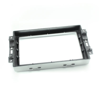 Adaptor 2DIN CHRYSLER 300C 2005-07; Aspen 2007 / DODGE Charger 2006-07; Magnum 2005-07; Durango 2004-07; Caliber 2007-2008 / JEEP Grand Cherokee 2005-2007; Commander 2006-2007; Patriot 2007-2008
