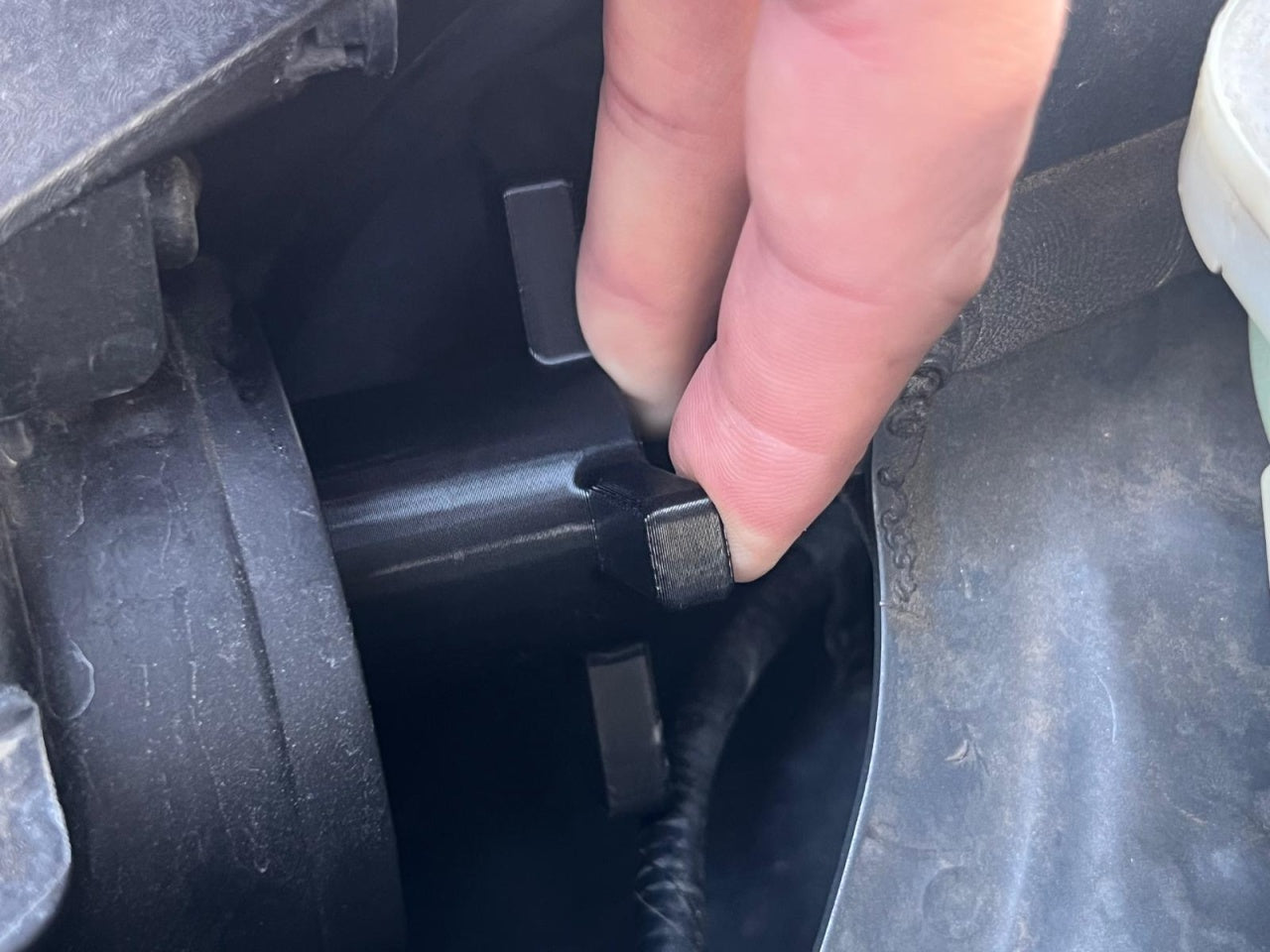 Adaptor Desfacere Becuri Far Hyundai