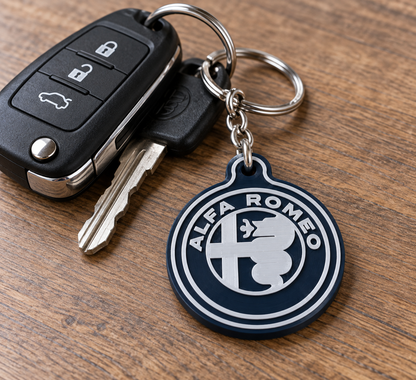 Breloc auto Alfa Romeo cu lanț și inel