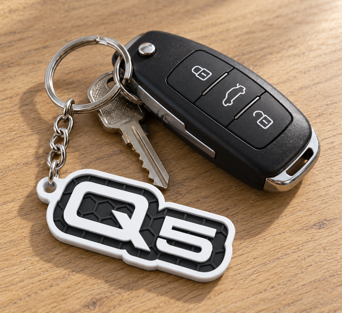 Breloc auto Audi Q5 cu lanț și inel
