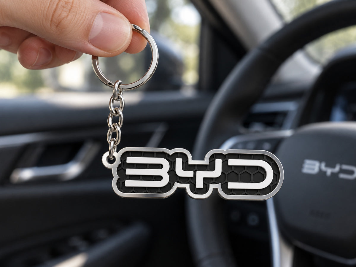 Breloc auto BYD cu lanț și inel