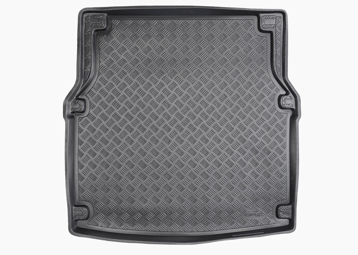 Стелка за багажник Mercedes W218 CLS 2011 - 2018