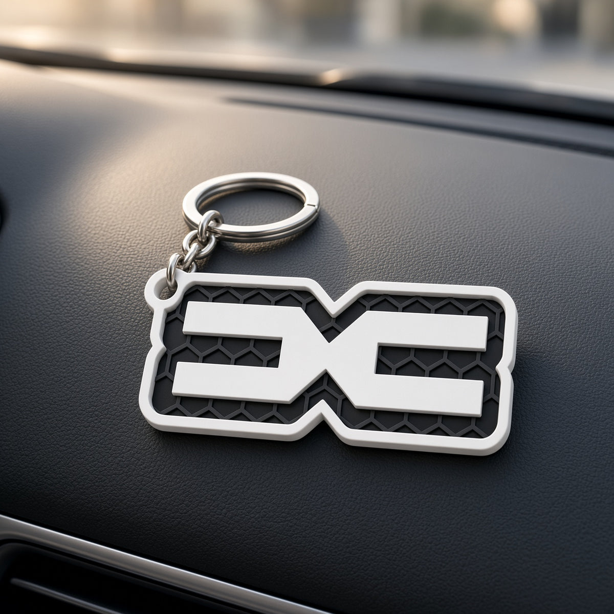 Breloc auto Dacia logo cu lanț și inel
