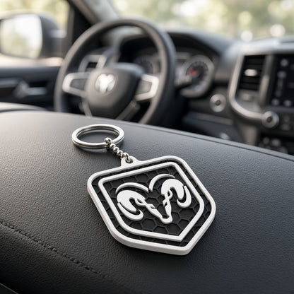 Breloc auto Dodge Ram cu lanț și inel