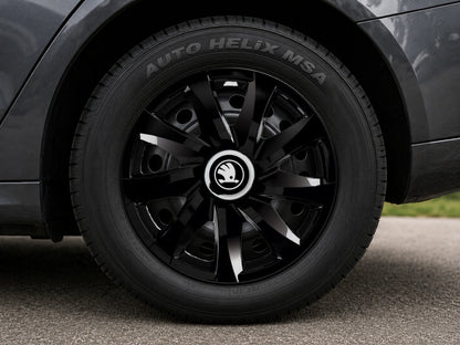 Set 4 Capace Roti Autohelix MSA® potrivite jantelor de 16 inch, pentru Skoda Nou, model Drift Black