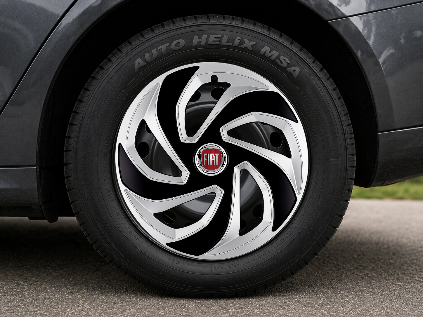 Set 4 capace roti Rex Gri-Negru R16 Compatibil Cu Fiat