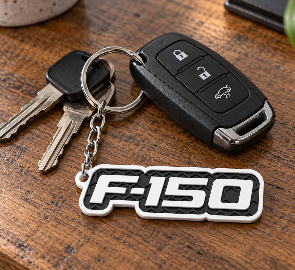 Breloc auto Ford F-150 cu lanț și inel