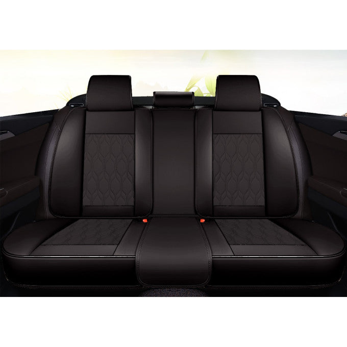 Huse auto premium 5 locuri Carguard Deluxe piele ecologică perforată - negru - alb