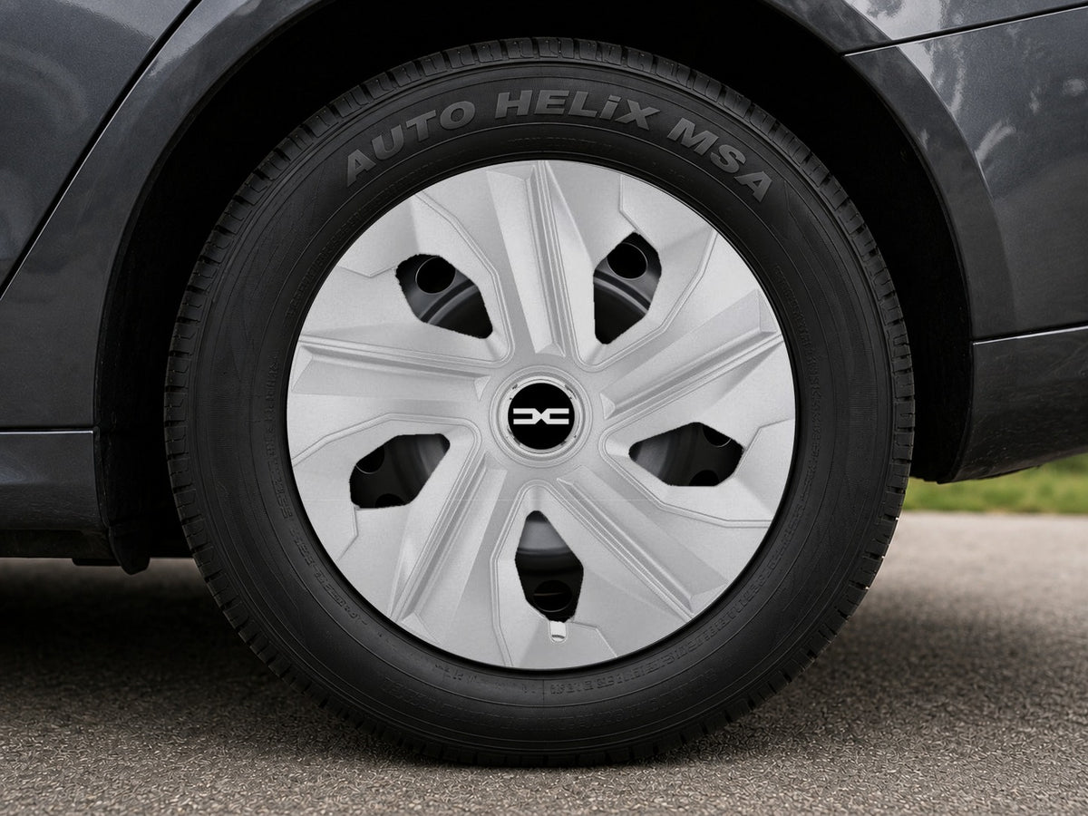 Set 4 Capace Roti, potrivite jantelor de R15, pentru Dacia Nou, model luna cromat