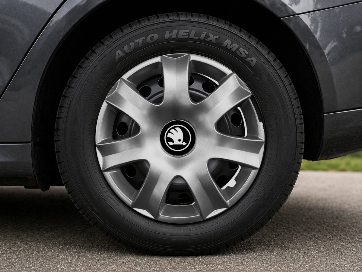 Set 4 capace roti potrivite jantelor de 15 inchi (R15) compatibile gama SKODA NOU model - 326