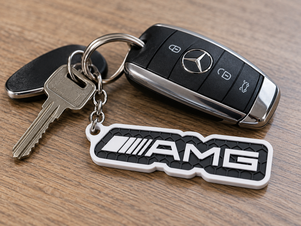 Breloc auto Mercedes-AMG cu lanț și inel