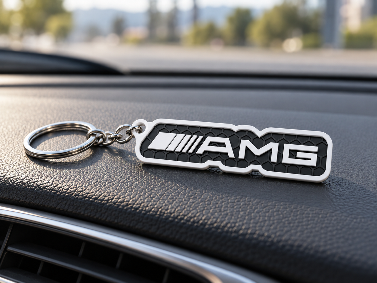Breloc auto Mercedes-AMG cu lanț și inel