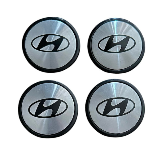 Set 4 capace roti 63mm exterior, 58mm interior Hyundai argintii compatibil/inlocuitor janta aliaj