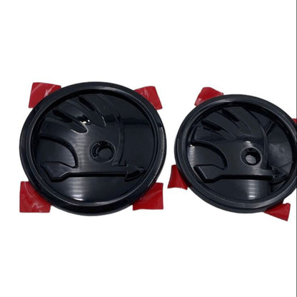 Set 2 embleme capotă/portbagaj Maf negru lucios 80mm x 90mm, pentru Skoda