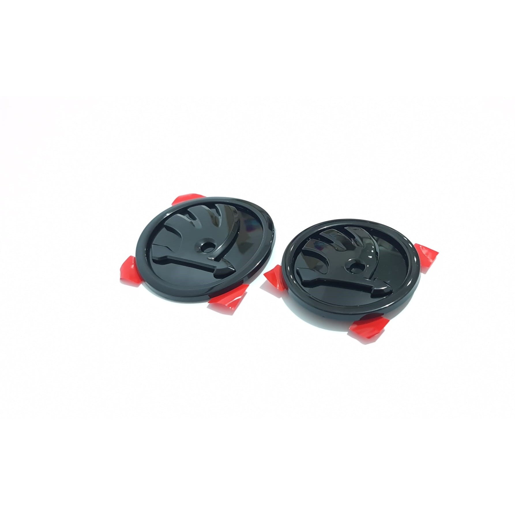 Set doua embleme capota/portbagaj pentru Skoda Octavia Superb Fabia Rapid Kodiaq 80mm 90mm negru lucios