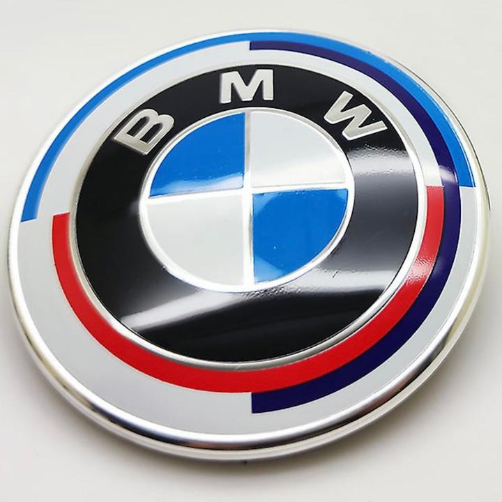 Emblema Sigla Compatibila cu BMW Pentru Capota/Portbagaj 82MM, Editie Aniversara 50 de ani