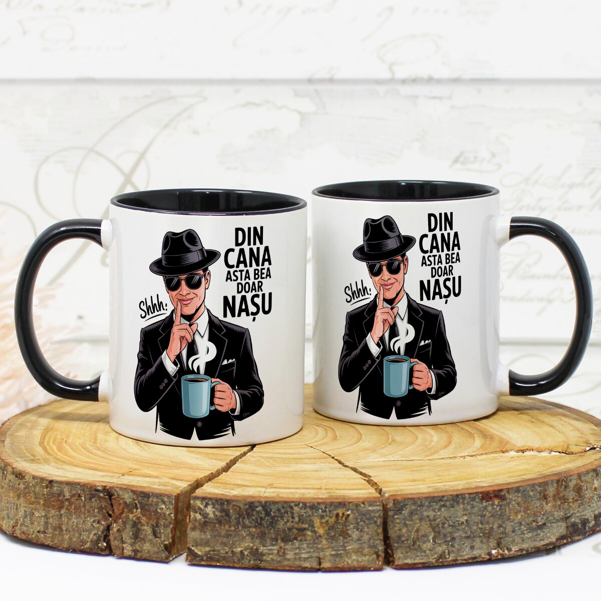 Set 2 cani haioase pentru Nas si Nasa, cu ilustratie „Din cana asta bea doar Nasu/Nasa”, interior rosu si negru, cadou personalizat nunta si botez, ceramica 330ml