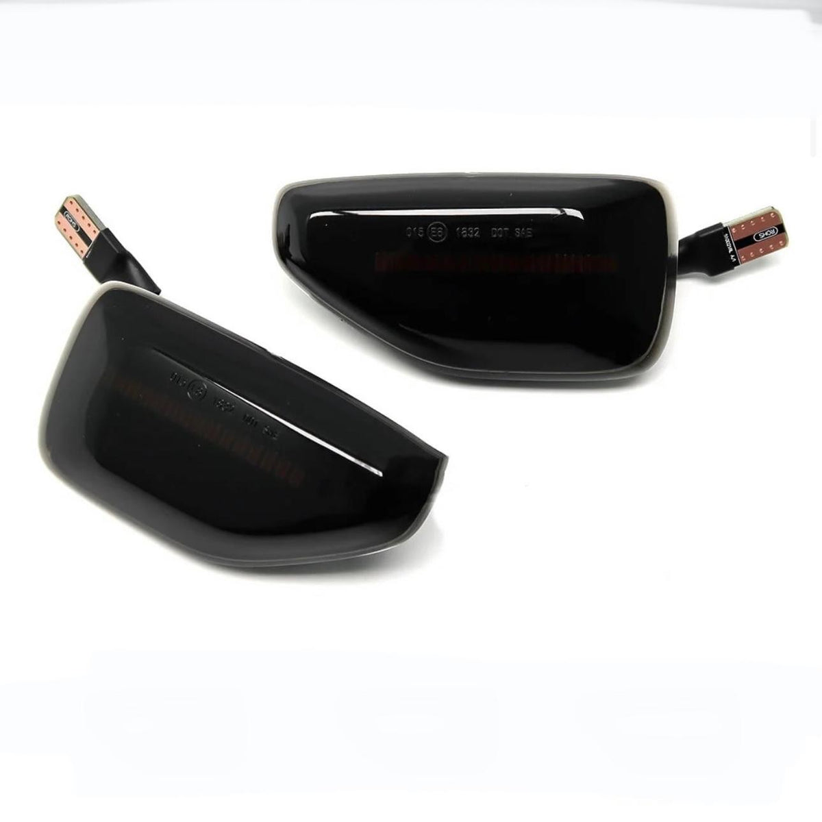 Set 2 x Semnalizare Dinamica Secventiala aripa LED compatibil Dacia Logan II, Logan MCV II, Sandero, Sandero Stepway II, Duster II