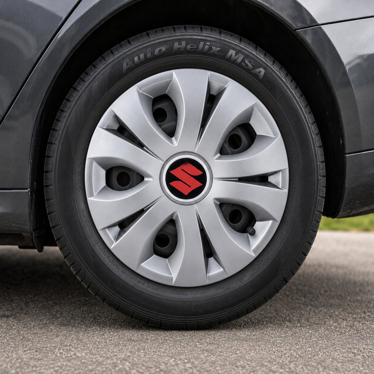 Set 4 Capace Roti 15 inchi (R15), Compatibil Cu Suzuki, model Top Gri