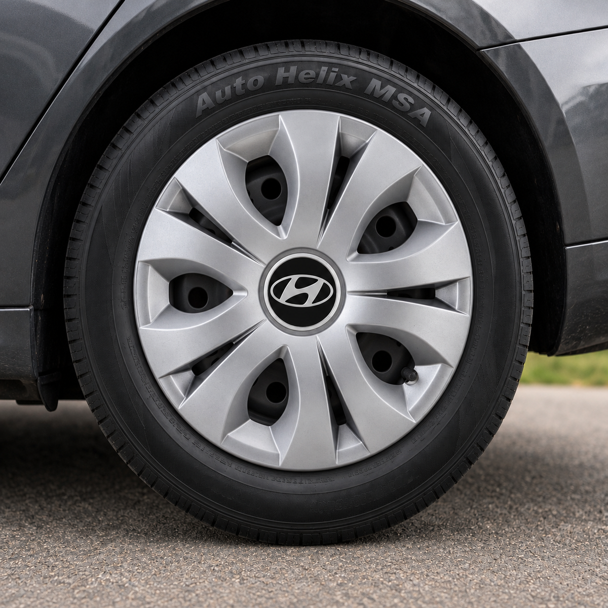 Set 4 Capace Roti 16 inchi (R16), Compatibil Cu Hyundai, model Top Gri