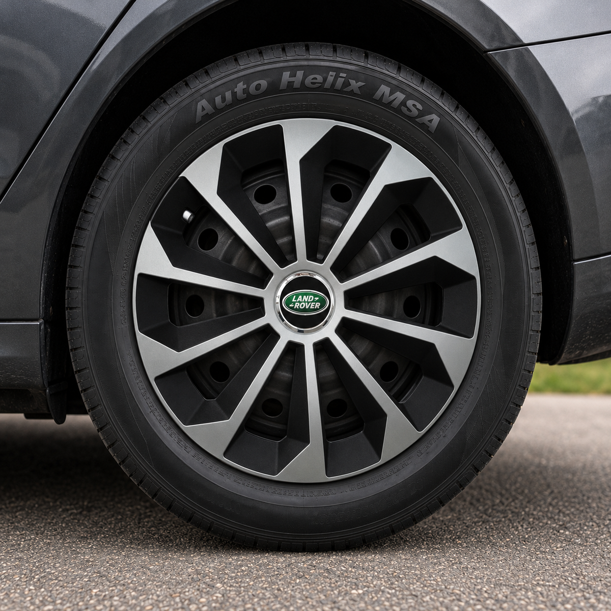 Set 4 Capace Roti 15 inchi (R15) Fame Gri-Negru, Compatibile Cu Land Rover