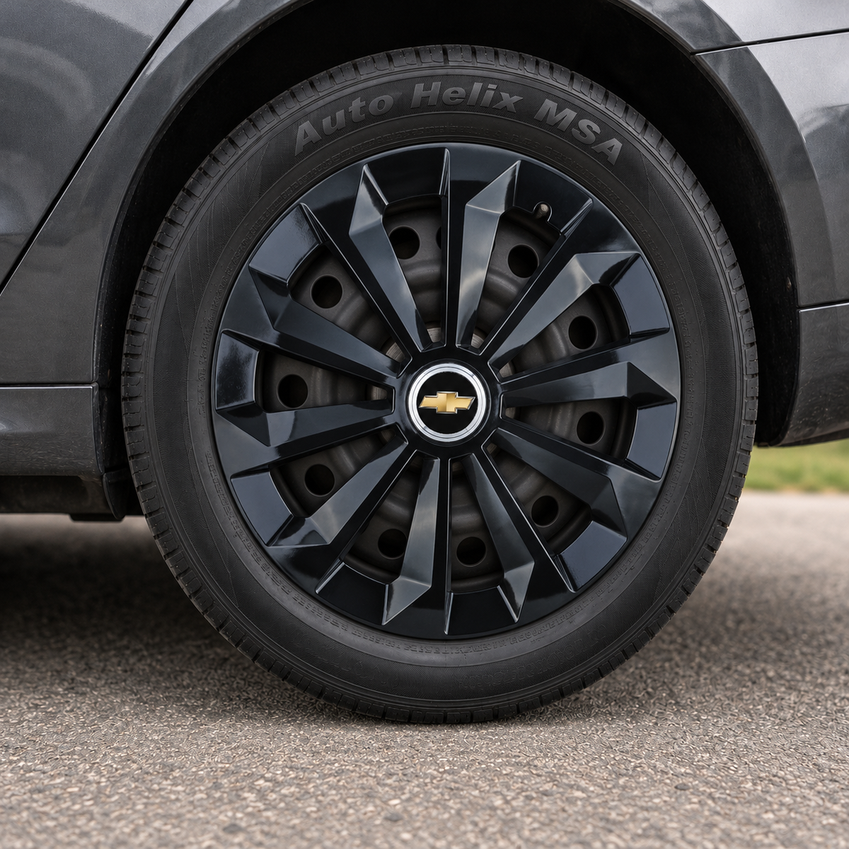 Set 4 Capace Roti 16 inchi (R16) Fame Negru, Compatibile Cu Chevrolet