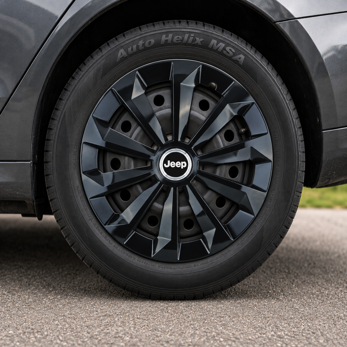 Set 4 Capace Roti 16 inchi (R16) Fame Negru, Compatibile Cu Jeep