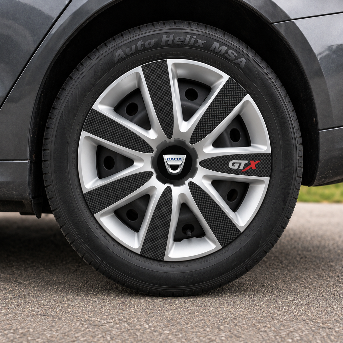 Set 4 Capace Roti GTX Carbon Gri-Negru R16, Pentru Dacia