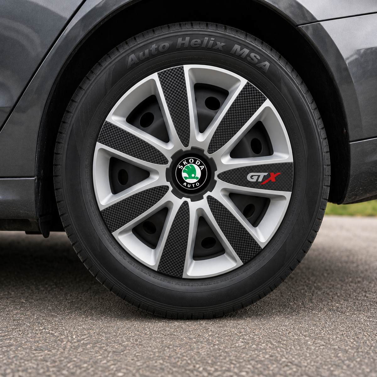 Set 4 Capace Roti GTX Carbon Gri-Negru R17, Pentru Skoda