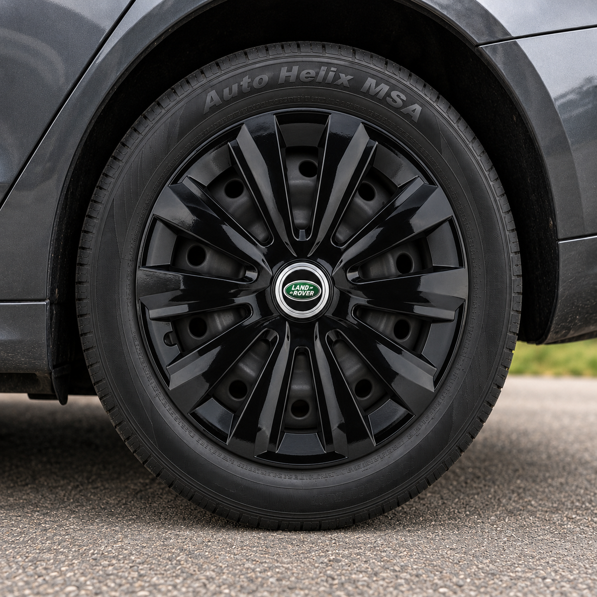 Set 4 Capace Roti, potrivite jantelor de R15, pentru Land Rover, model delta negru