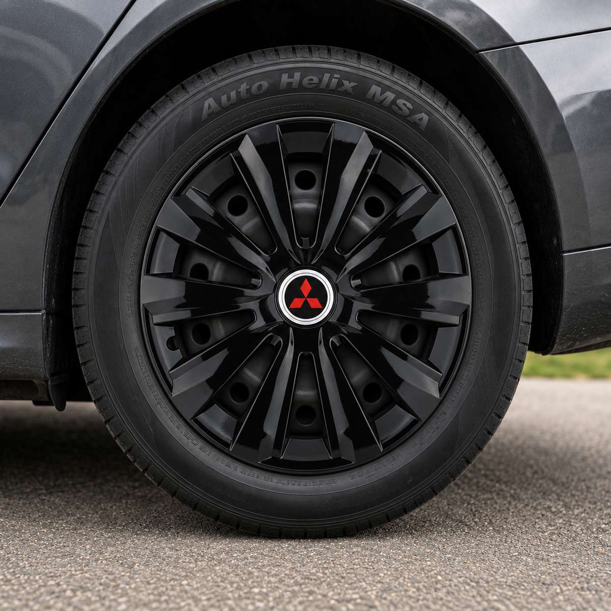 Set 4 Capace Roti, potrivite jantelor de R15, pentru Mitsubishi, model delta negru