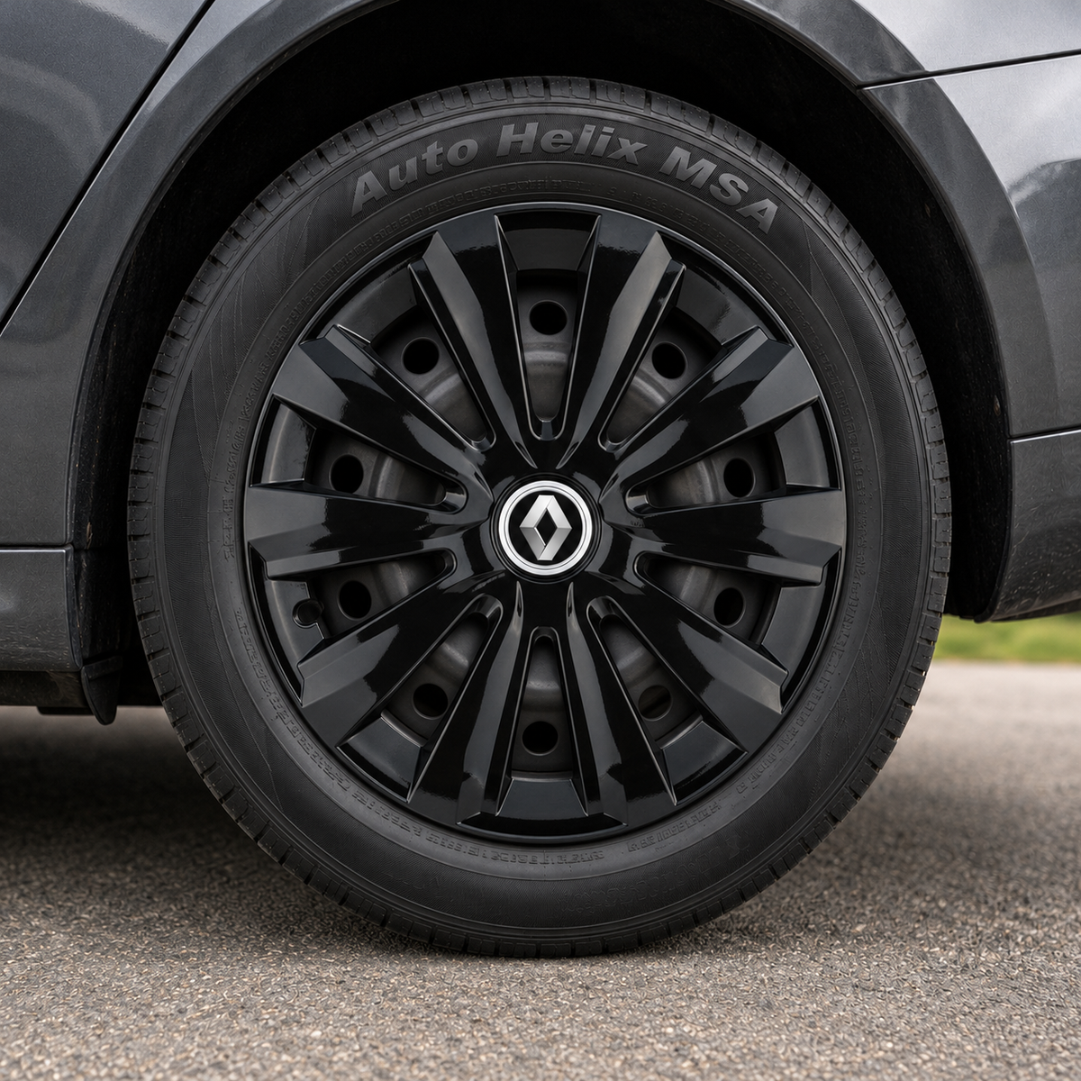 Set 4 Capace Roti, potrivite jantelor de R15, pentru Renault, model delta negru