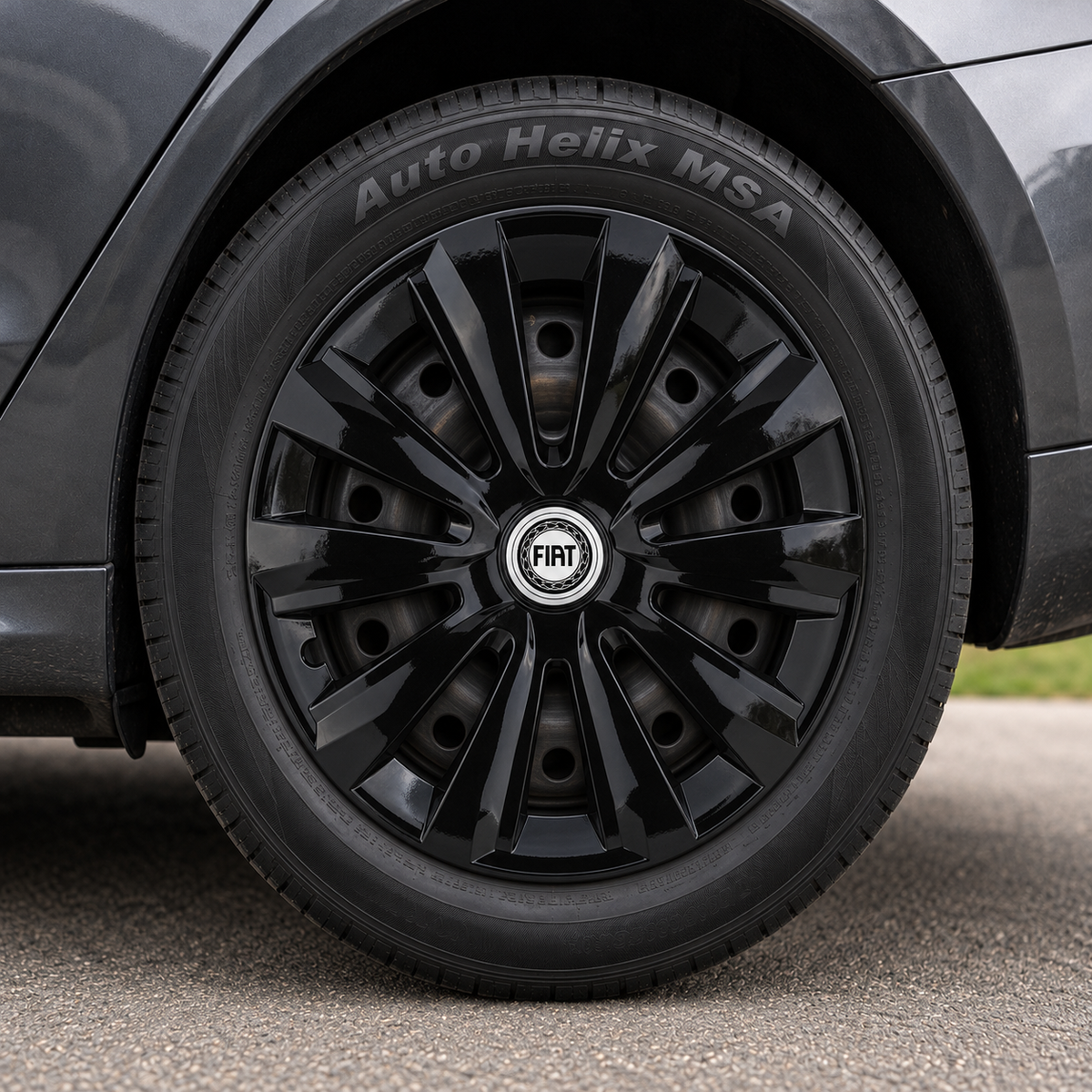 Set 4 Capace Roti, potrivite jantelor de R16, pentru Fiat, model delta negru