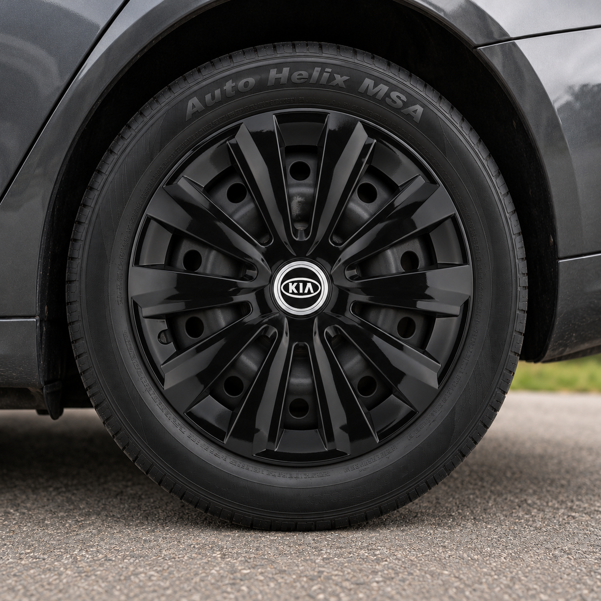 Set 4 Capace Roti, potrivite jantelor de R16, pentru Kia, model delta negru