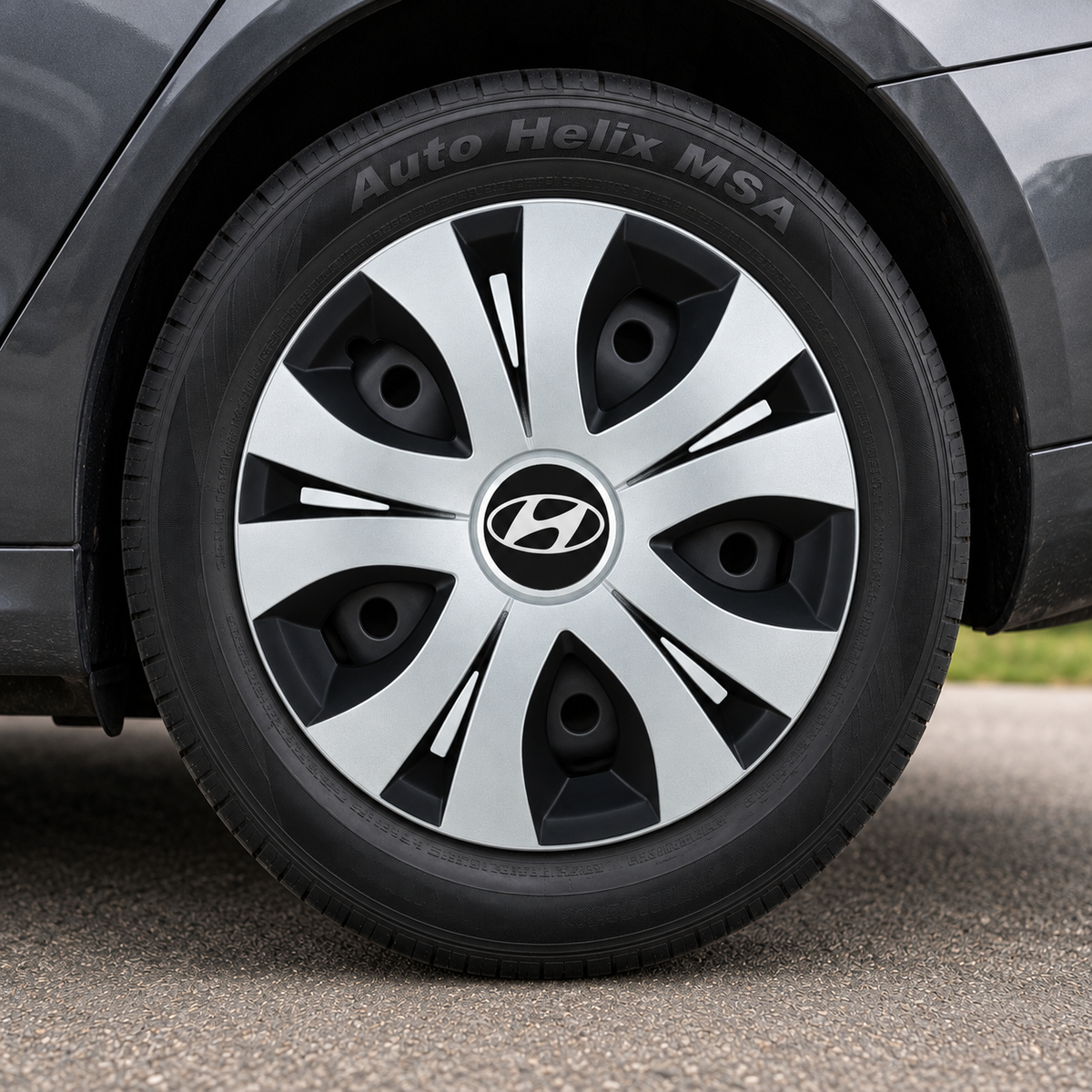 Set 4 Capace Roti Top Gri-Negru R16, Compatibil Cu Hyundai
