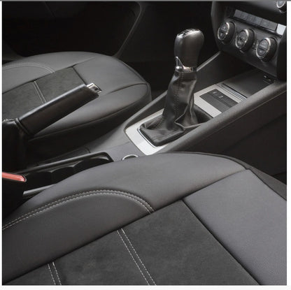Set Huse Scaune Universale Din Piele Ecologică Si Alcantara Personalizate Cu Nissan Nou, Negre
