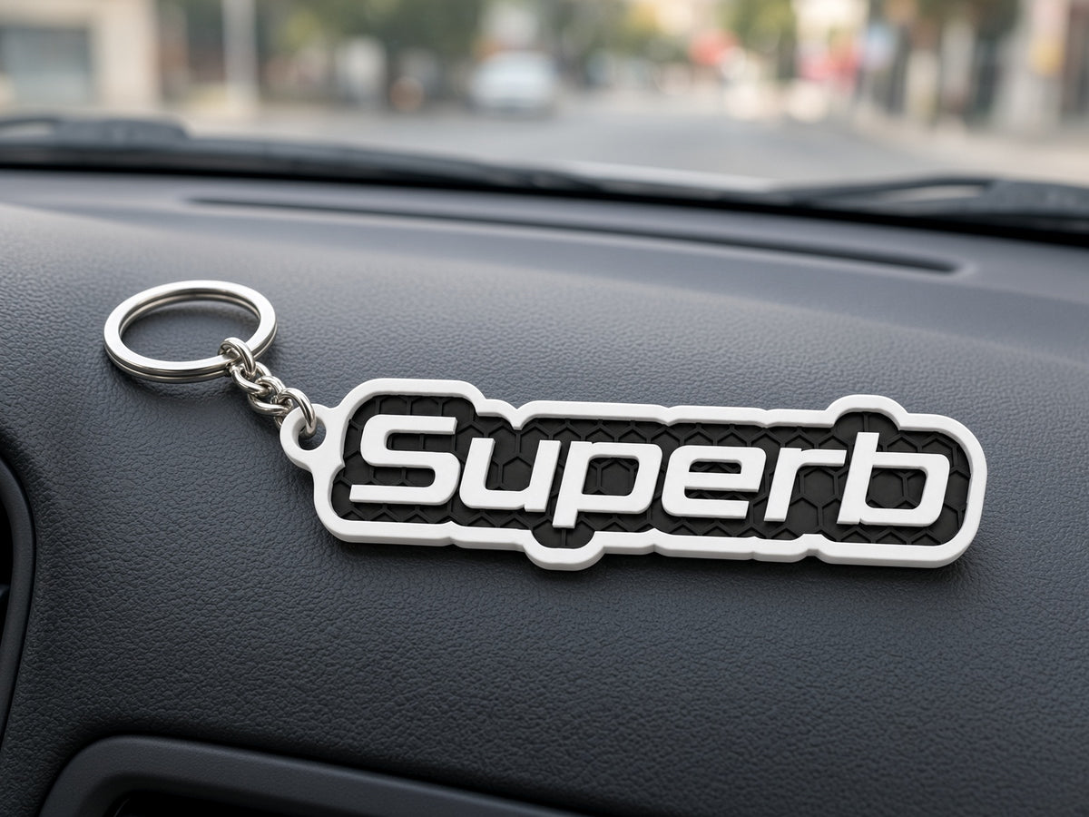 Breloc auto Skoda Superb cu lanț și inel