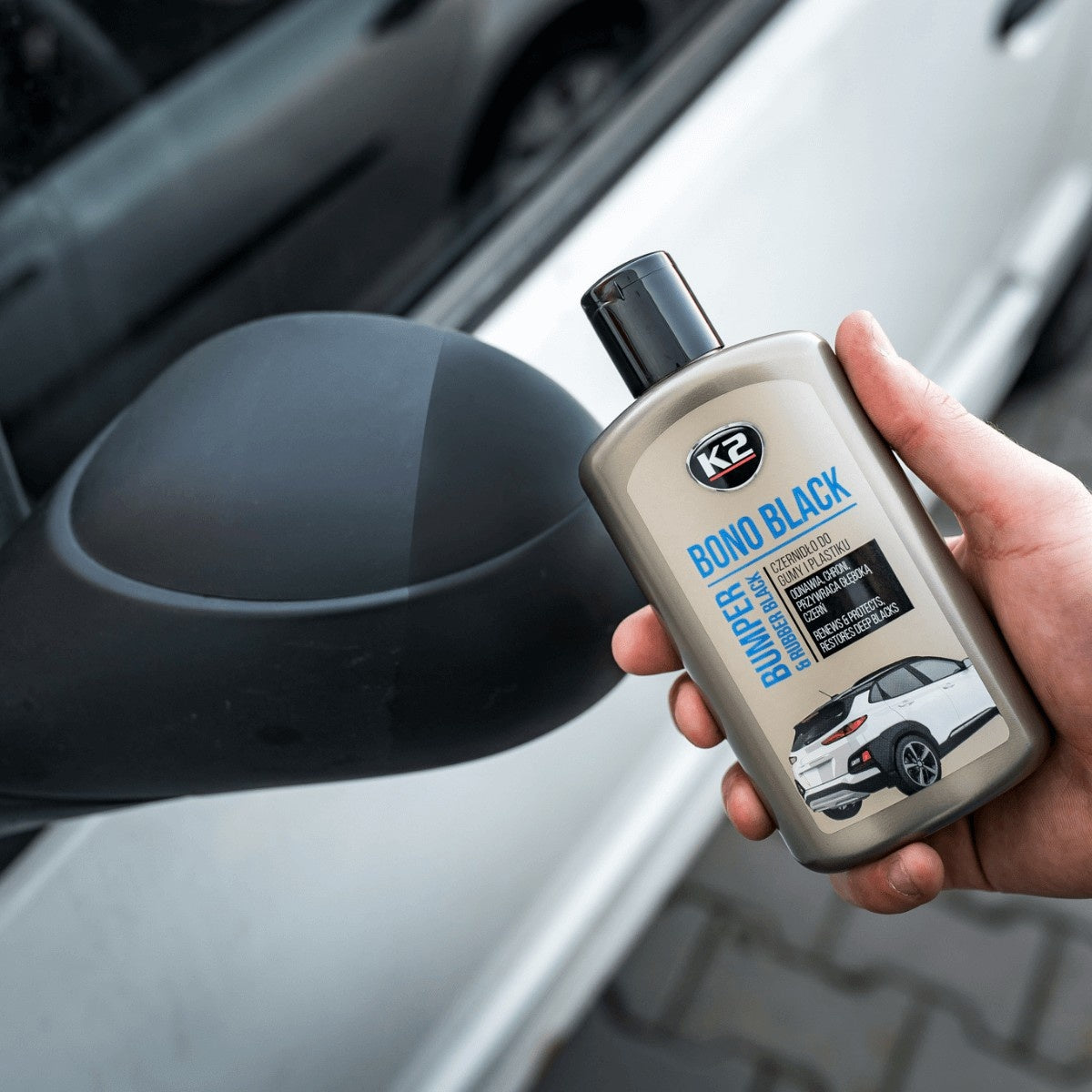 Solutie Inegrit si Curatare Suprafete din Plastic si Cauciuc K2 Bono Black 250 ML