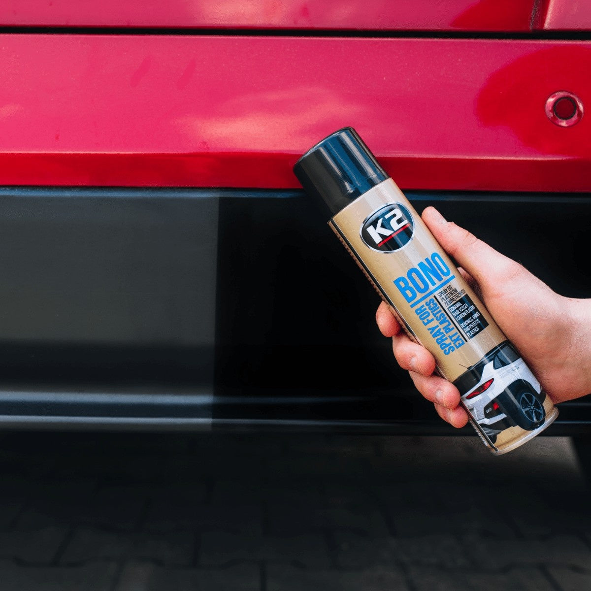 Spray Reimprospatare si Luciu Suprafete din Plastic K2 Bono 300 ML